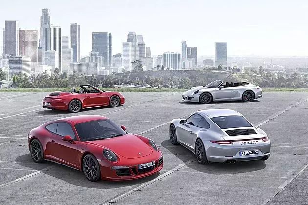 430匹马力 保时捷新911 GTS闪亮登场