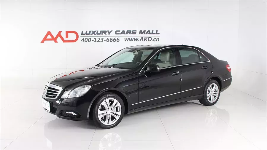 2010款奔驰E300 一口价30.80万元