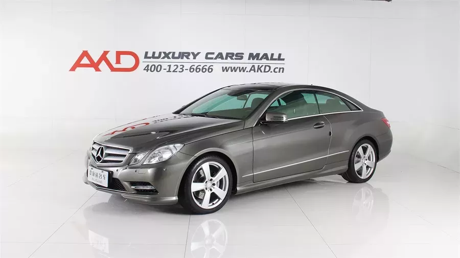 2012款 奔驰E200 COUPE 一口价41.50万元