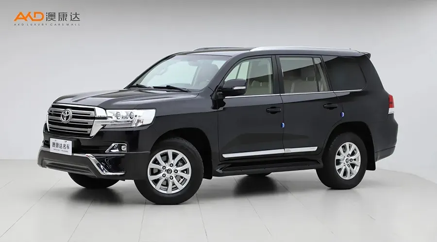 纯爷们儿就该买的硬派SUV，「上山下河」全满足，闭眼入不后悔！